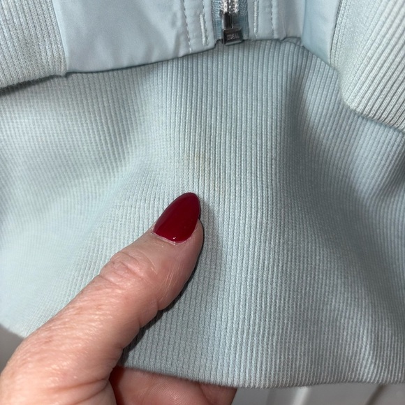 Athleta The Jetset Bomber size XL Pockets Hooded - Picture 6 of 7